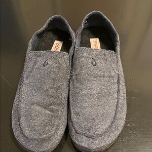 OluKai Men's Slip-On Loafers in Charcoal size 12.